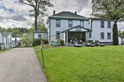 Weirs Channel Cottage With Beach Access!