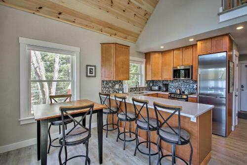 Lakefront Meredith Home Private Beach And Fire Pit!