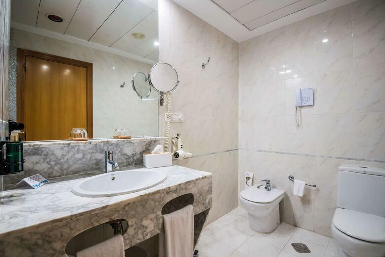 Hotel Meli� Plaza Valencia