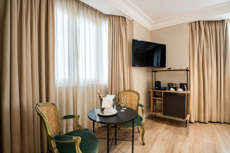 Hotel Meli� Plaza Valencia