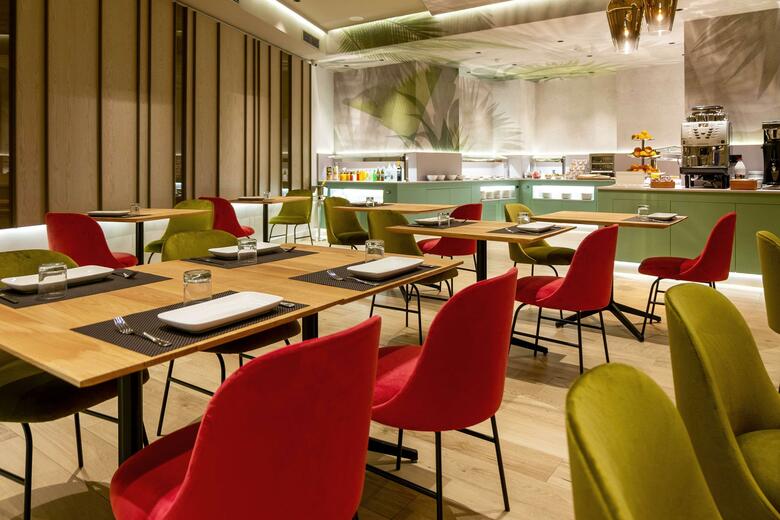 Hotel Meli� Plaza Valencia