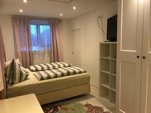 Apartamento Ferienwohnung Und Zimmer Kassar Bikertipp