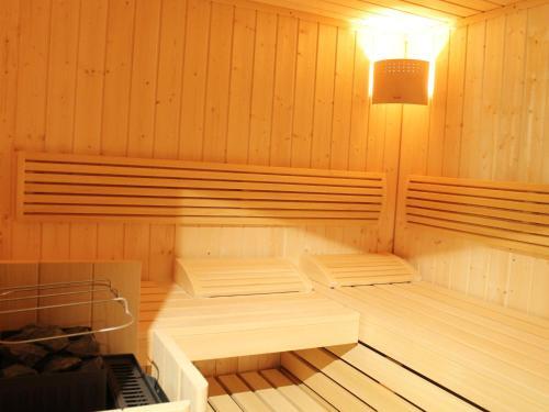 Chalet On A Ski-slope In Mauterndorf With Sauna & Jacuzzi