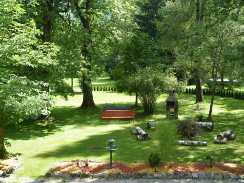 Hostal Pension Heilbad Burgwies