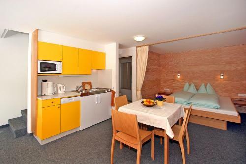Apartamento Ferienwohnungen Broser