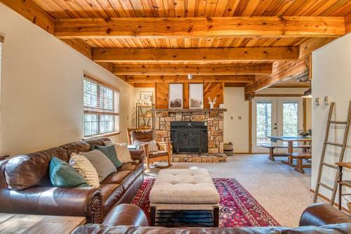 Tschirtart Cabin - 4 Bed 2 Bath Vacation Home In Angel Fire