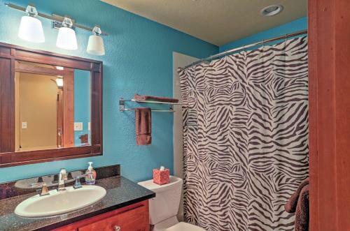 Apartamento Angel Fire Condo With Fireplace Half Mi To Ski Lift!