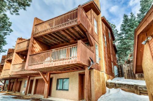 Lift Condos
