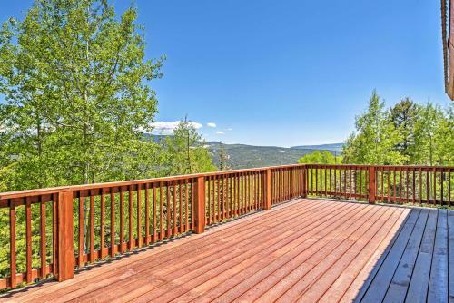 Spacious Angel Fire Retreat With Deck And Mtn Views