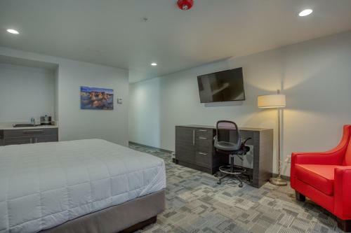 Hotel Post Time Inn