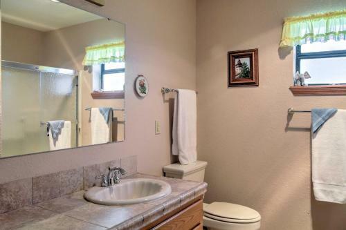 Cloudcroft Mtn Home With Deck-3 Miles To Ski Resort!