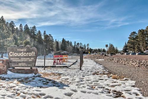Rustic Cloudcroft Cabin With Deck-near Skiing And Fishing!