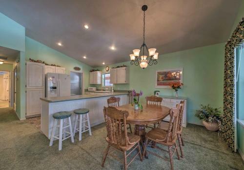 Pet-friendly Cabin - 5 Mins To Ski Cloudcroft Mtn!