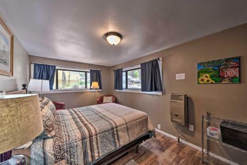 Cozy Outdoorsy Haven By Golf Course With Deck!