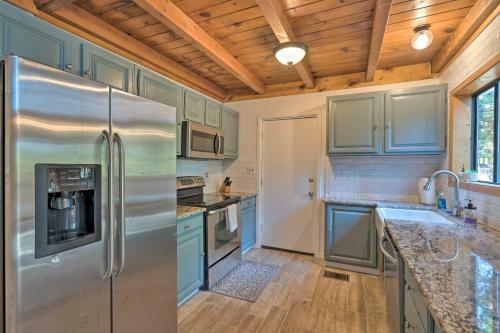 Angel Fire A-frame Less Than 4 Miles To Ski Resort!