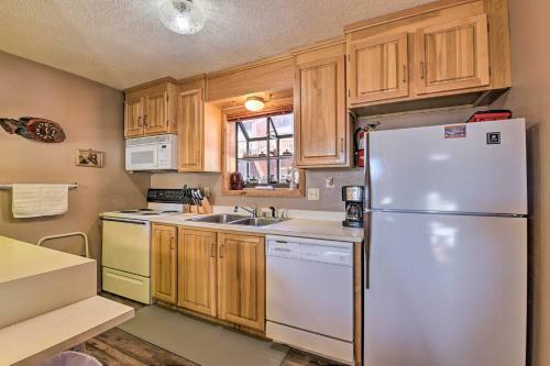 Apartamento Charming Angel Fire Condo With Ski Slope Access