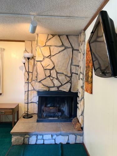 Hotel Ponderosa Lodge