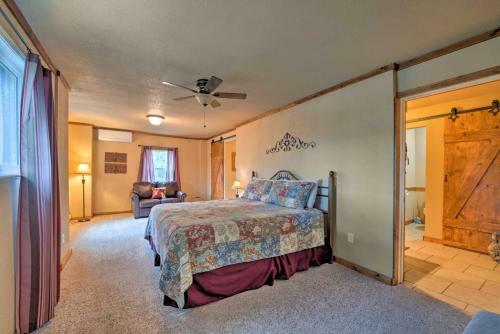 Cabin With Mtn Views, 2 Miles To Grindstone Lake