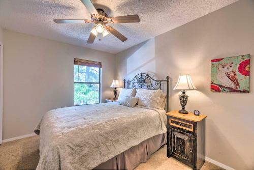 Apartamento Cozy Retreat With Deck - 2 5 Mi To Cedar Creek!