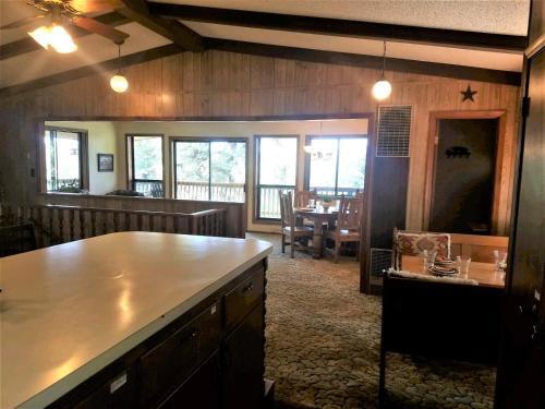 Lazy Bear Cabin