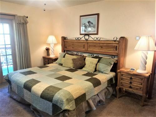 Lazy Bear Cabin