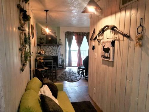 Apartamento Canyon Creek Condo 111