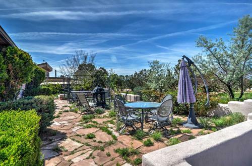 Chic Santa Fe Home At Dream Catcher Retreat Center