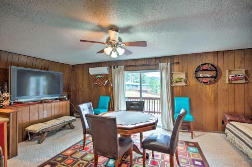 Ruidoso Downs Cabin With Deck Less Than 3 Miles To Race Track