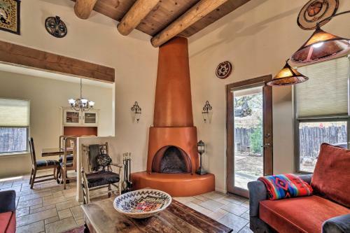 Adobe House With Patio - 1 Half Mi To Santa Fe Plaza!