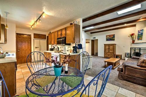Family-friendly Santa Fe Home About 8 Mins To Downtown!