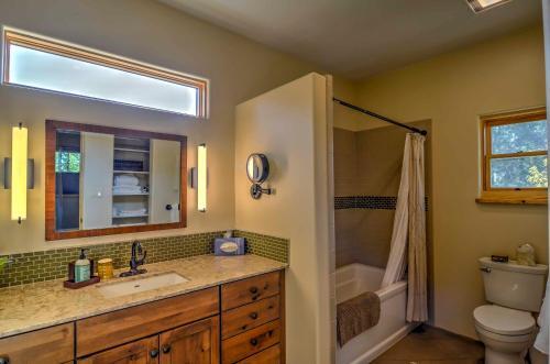 Hidden Santa Fe Gem - Nestled In Tesuque Hills!