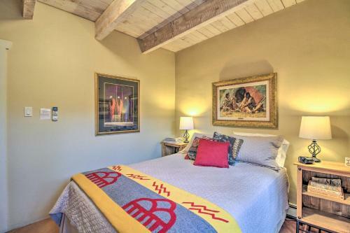 Adobe Townhome With Private Patio Less Than 1mi To Canyon Road