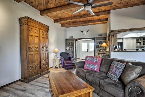 Adventurers Oasis - 3 Mi South Of Santa Fe!
