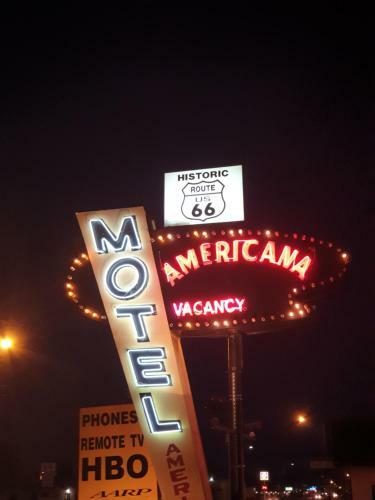 Hotel Americana Motel