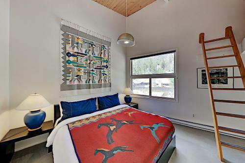 Apartamento Sierra Del Sol - River-view, Ski-in, Ski-out Gem Condo