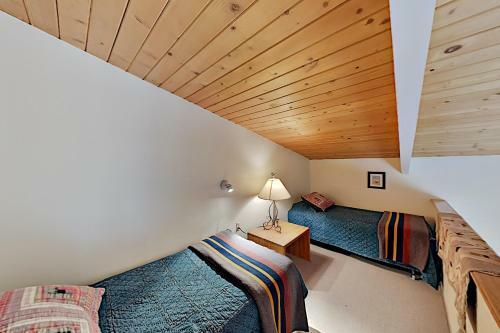 Apartamento Sierra Del Sol - River-view, Ski-in, Ski-out Gem Condo