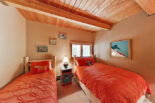 Apartamento Mountain Retreat With Serene Balcony Condo