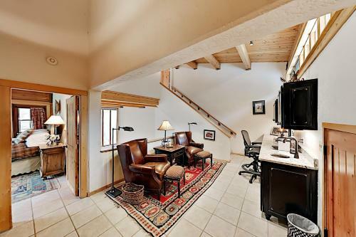 Apartamento Walk To Slopes! Designer Condo With Ski Locker Condo