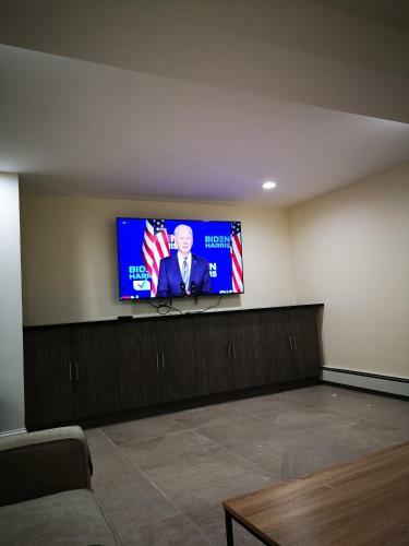 The Best Location Of Bayside House