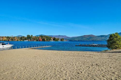 Bolton Landing Cottage With Deck - Walk To The Beach!