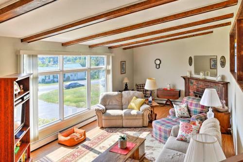 Mayfield Home With Private Dock On Lake Sacandaga!