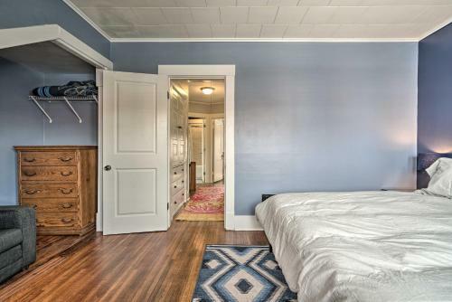 Modern, Comfortable Home, 2 Mi To Ub Campus!