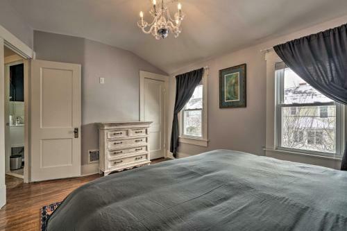 Modern, Comfortable Home, 2 Mi To Ub Campus!