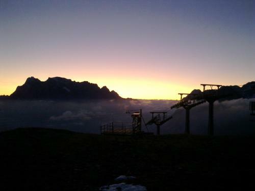 Hostal Pension Garni Alpenhof