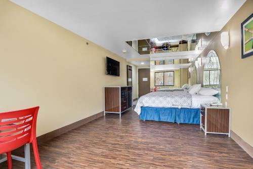 Brooklyn Broadway Hotel