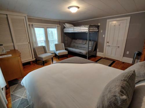 Goose Pond Inn Bed & Breakfast