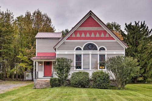 Unique Finger Lakes Home On Cayuga Wine Trail
