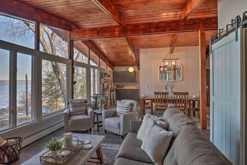 Renovated Cottage On Cayuga Lake Wine Trail