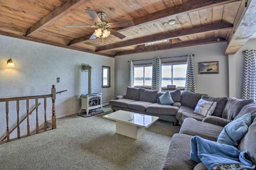 Family-friendly Cayuga Lake Retreat With Dock!