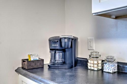 Peaceful Pines - Charming Saugerties Escape